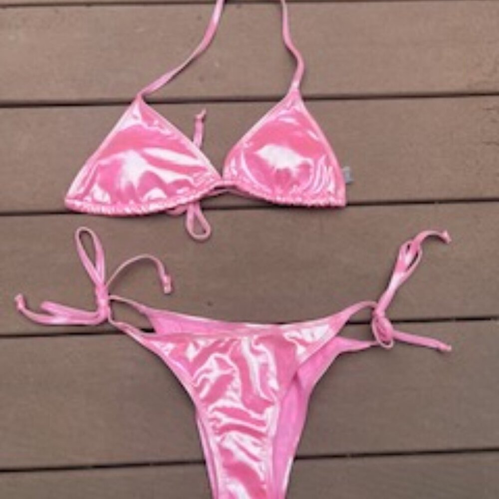 Metallic Baby Pink Triangle String Bikini - Size Small - NEVER WORN IN PACKAGE